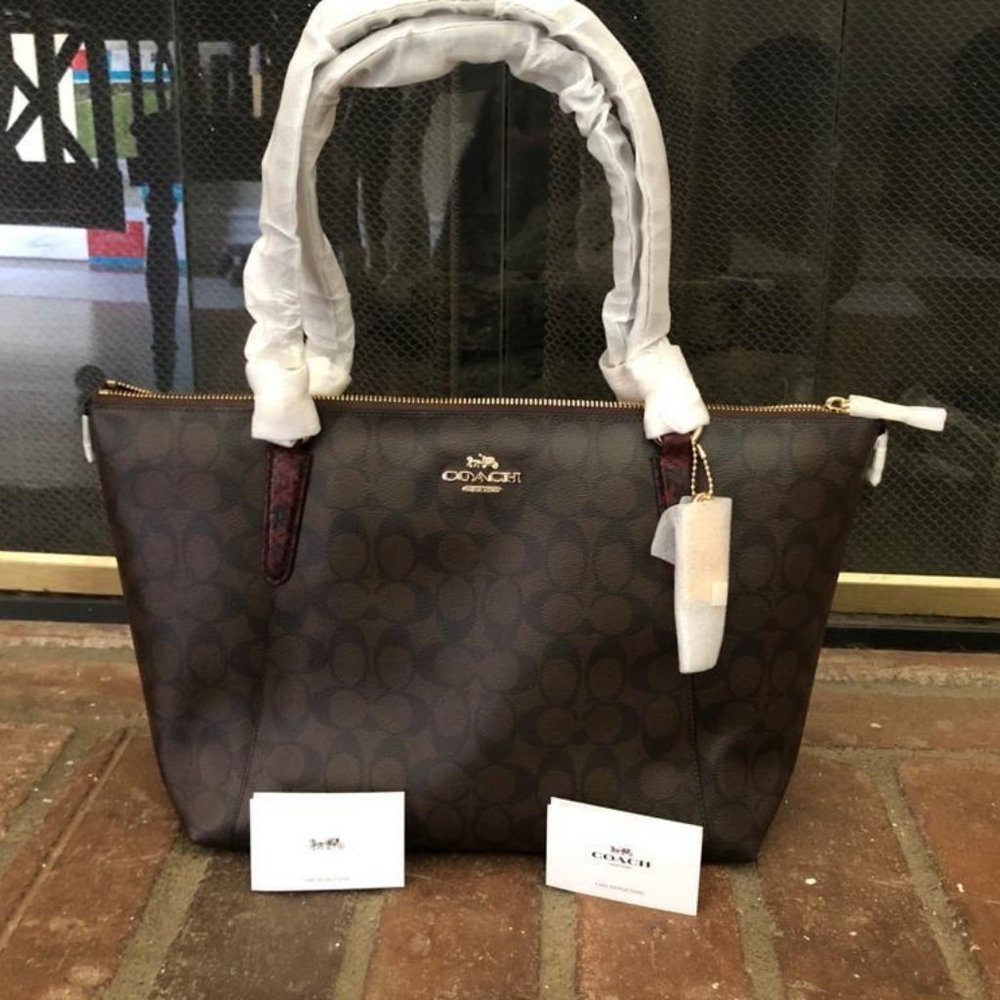 Coach Signature Exotic Trim Ava Tote